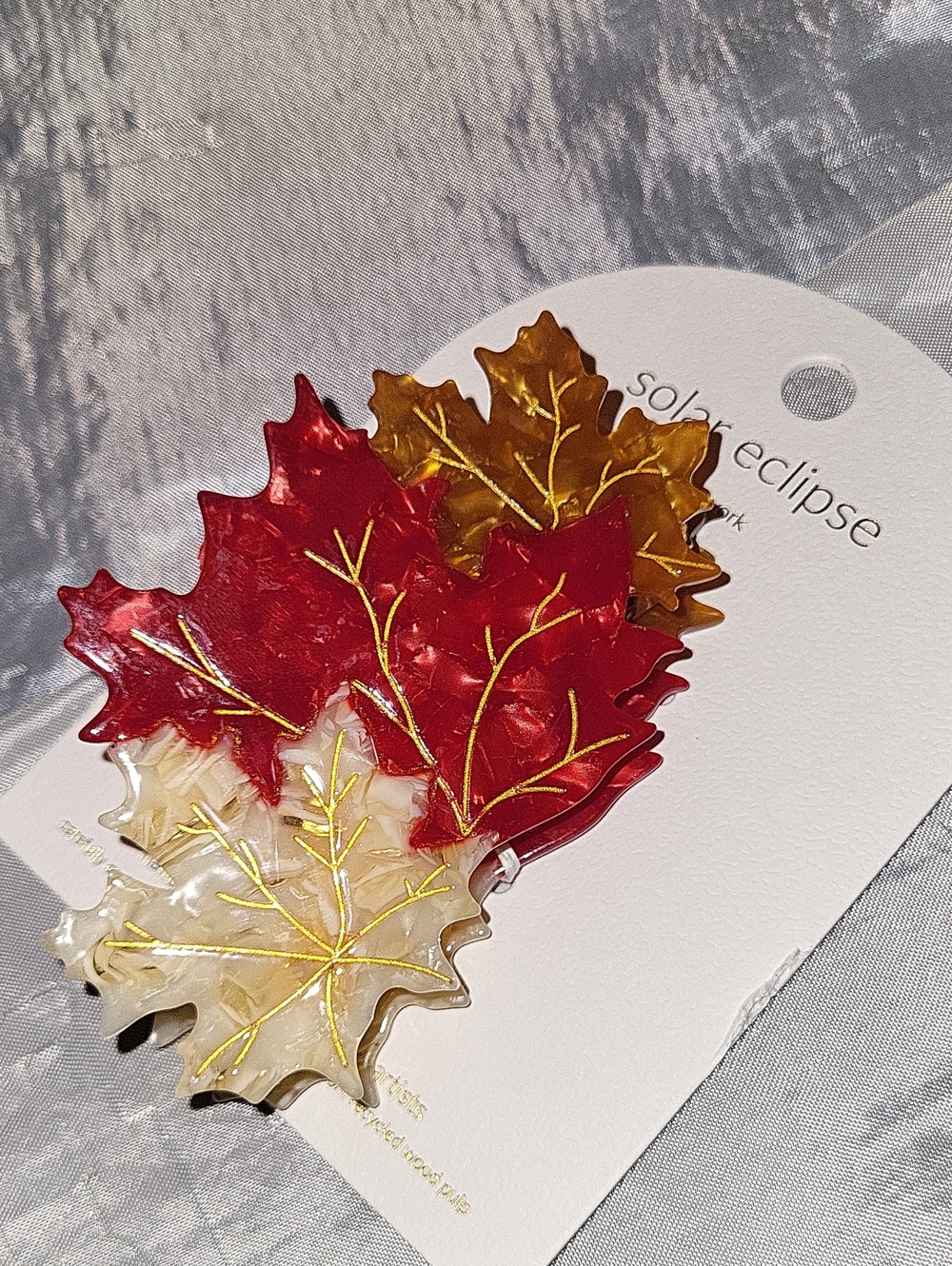 Solar Eclipse Autumn Leaf Hair Clip S - Red, Gold, Cream